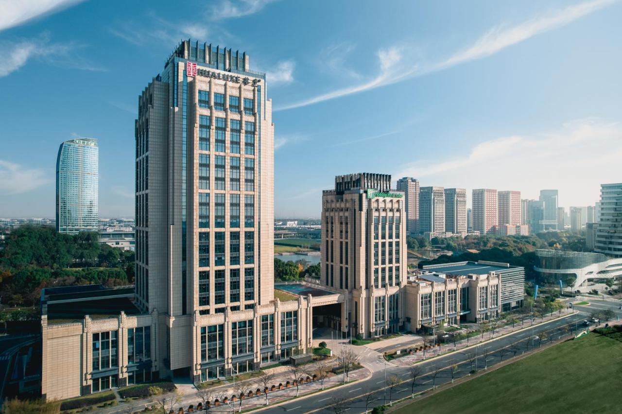 Hualuxe Kunshan Huaqiao By Ihg - F1 Racing Preferred Hotel Kültér fotó
