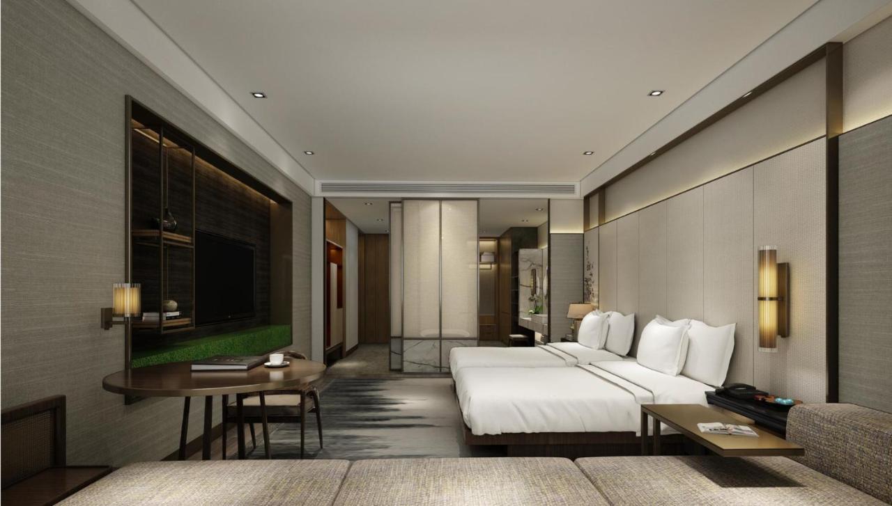 Hualuxe Kunshan Huaqiao By Ihg - F1 Racing Preferred Hotel Kültér fotó